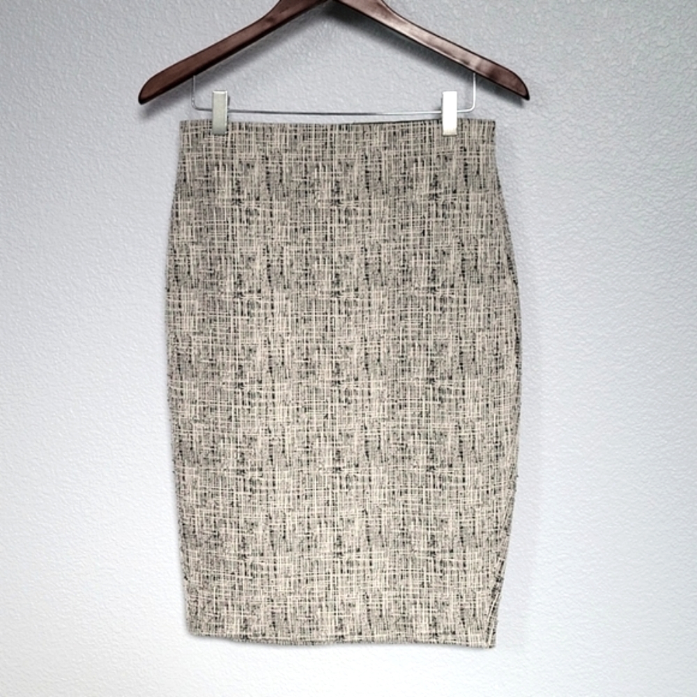 Express, pencil skirt, black and white, size small
